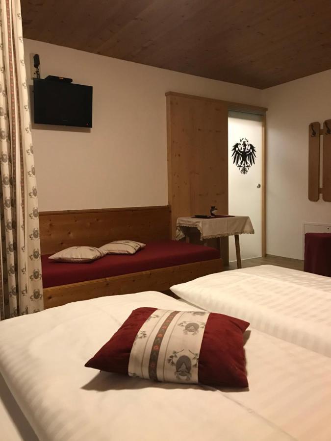 Das Enzian Aschau Im Zillertal Exterior photo