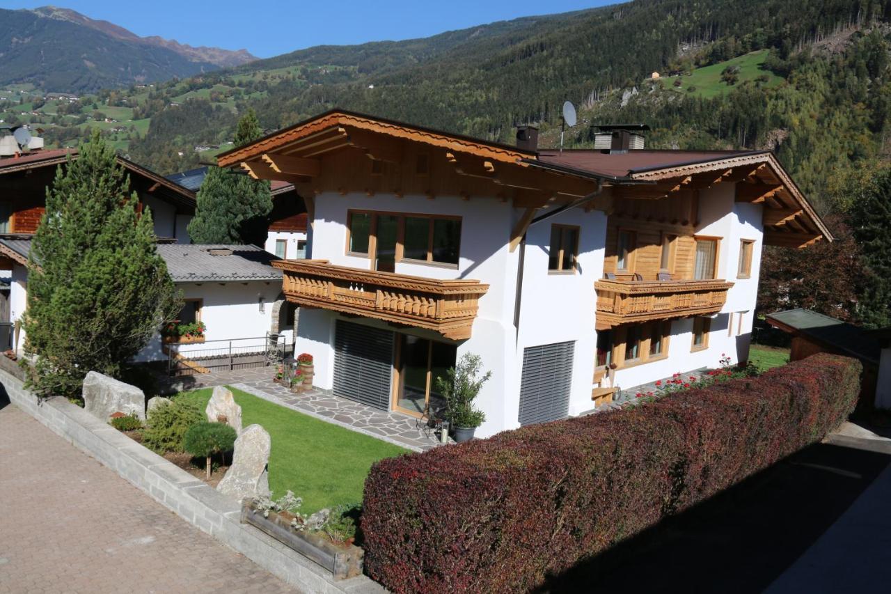 Das Enzian Aschau Im Zillertal Exterior photo